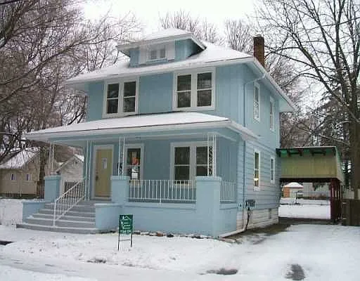 811 Cooper Ave photo 1