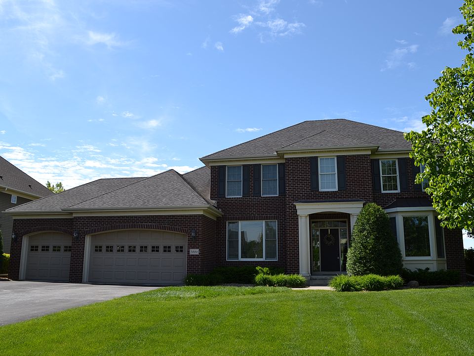 Wonderful Charles Cudd home!