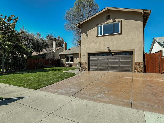 2nd image of 309 Burning Tree Dr