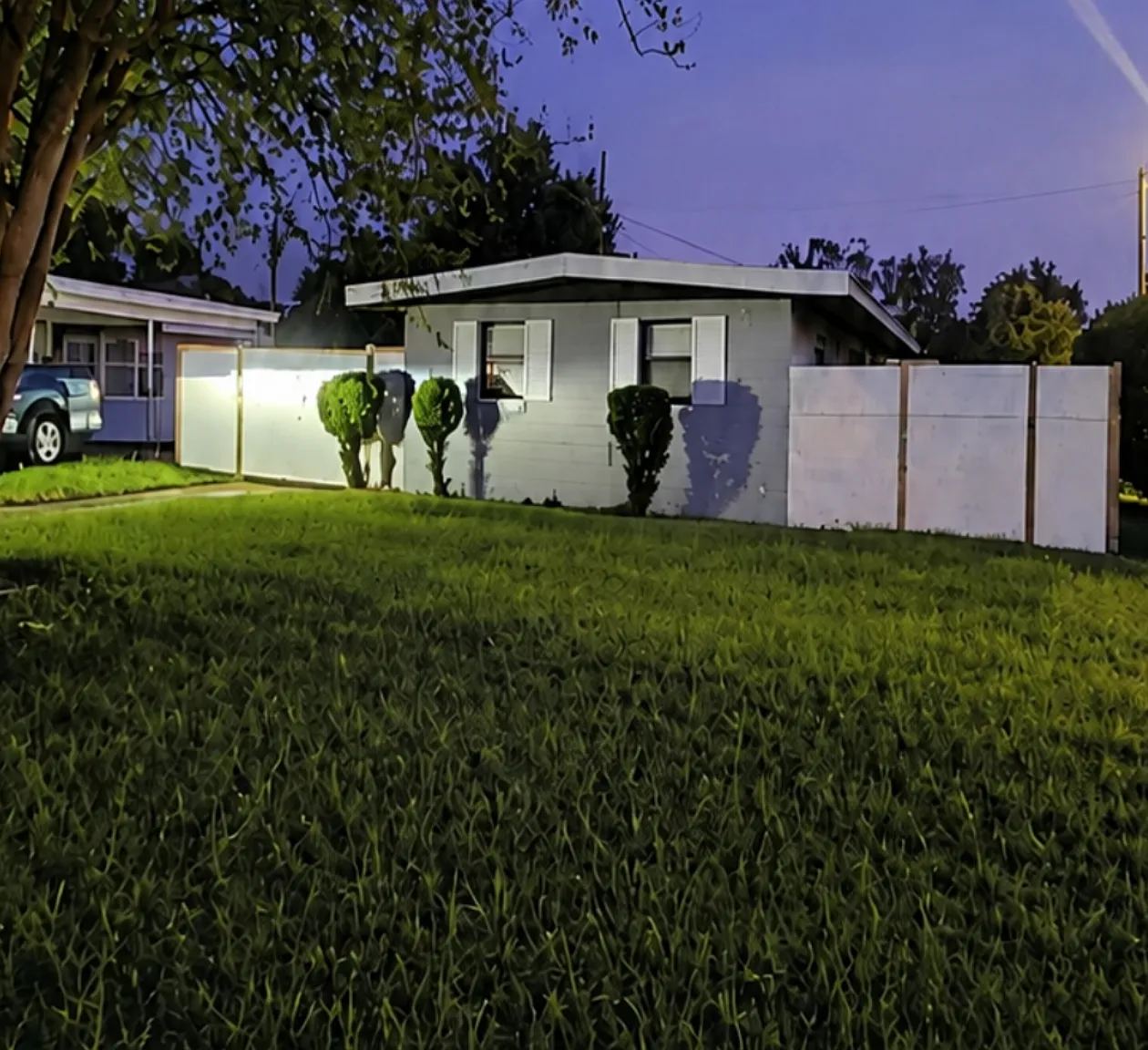 3 bed, 816 sqft, $1,700 — Photo 2