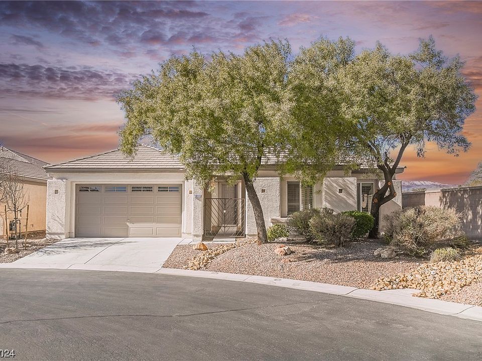 1st image of 8277 Bay Colony St