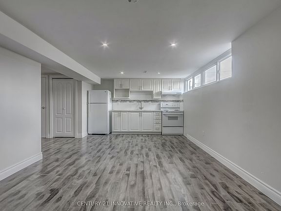 3rd image of 17 Tralee Ave #Basement