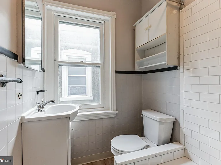 427 Ripka St — Photo 19