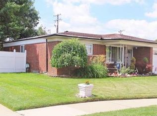 13532 Dominic Dr, Warren, MI