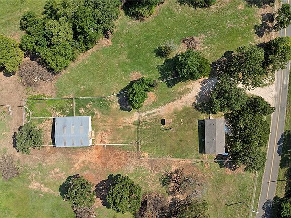 2nd image of 20501 144th St