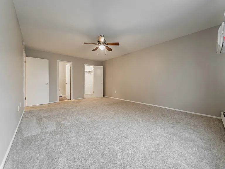 Wynwood Apartments — Photo 11