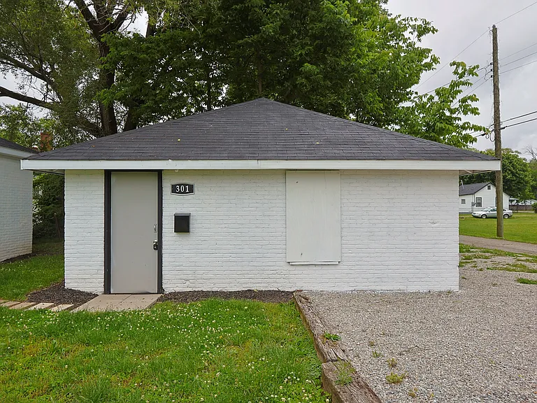 303 Hope Ave #1 — Photo 15