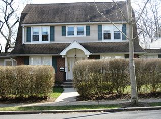 160 Johnson Ave, Teaneck, NJ 07666