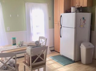19 Saint Elizabeth Street #3 FL 2ND, Bristol, RI 02809