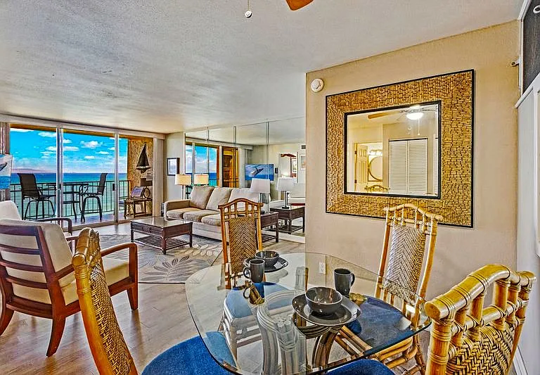 direct oceanfront Lanai view from Living Room and bedrooms