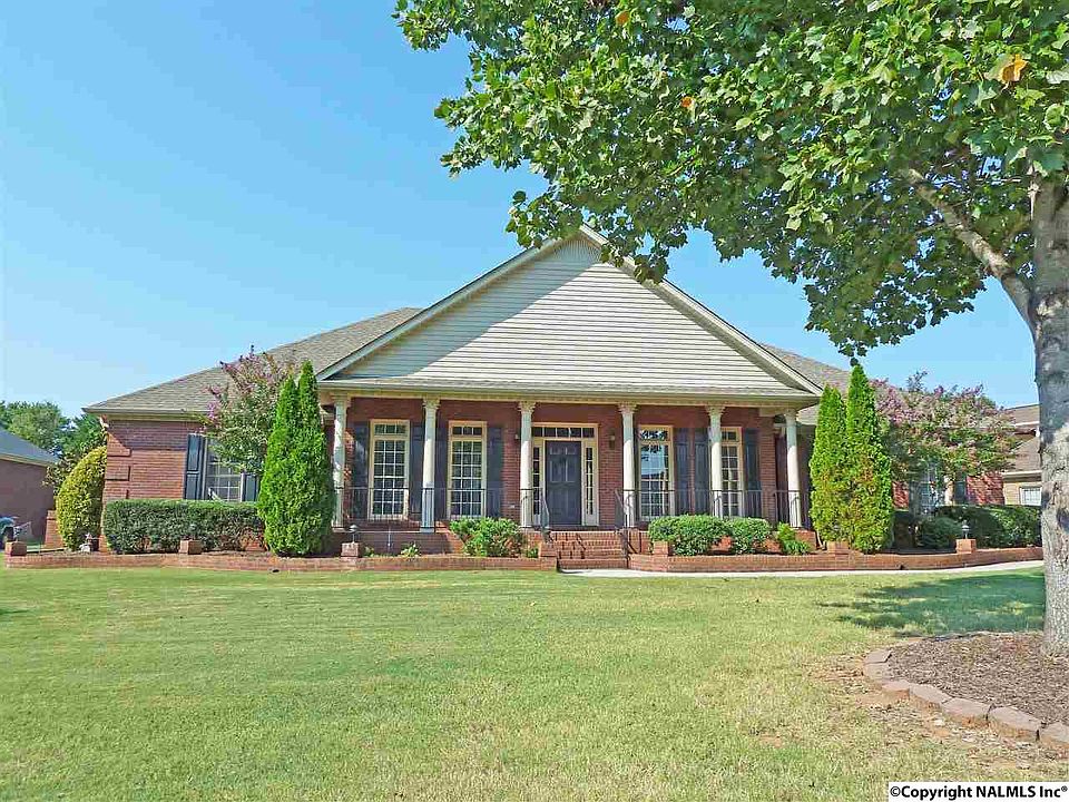 1st image of 107 Redwood Dr