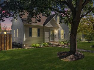 4014 Regent Ave N, Robbinsdale, MN 55422