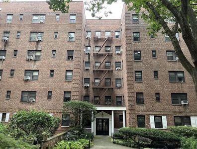 8383 118th St #1G, Kew Gardens, NY, 11415