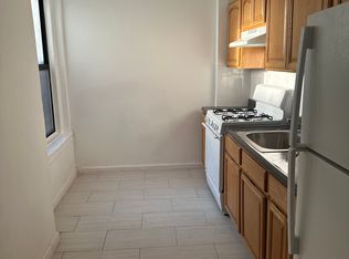 1075 Edison Ave APT 8C, Bronx, NY 10465