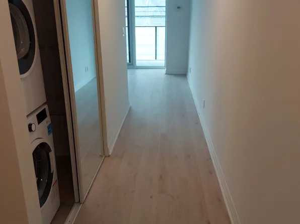 1000 Portage Pkwy, Vaughan, ON