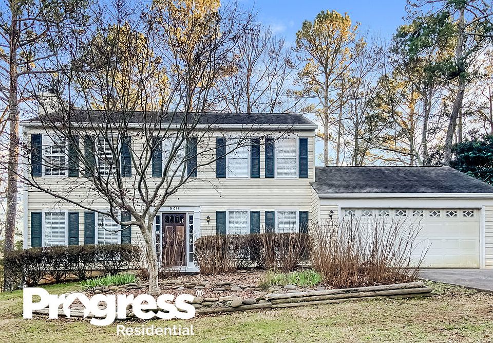 1st image of 940 Crab Orchard Dr