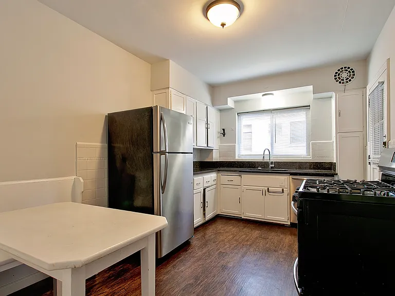 954 Ellison Ave #2 — Photo 6