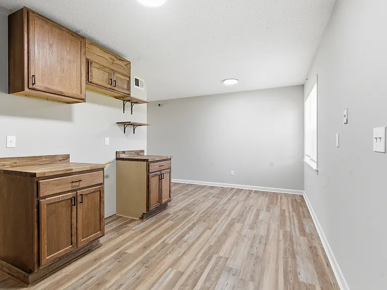 3206 Melbourne St — Photo 13