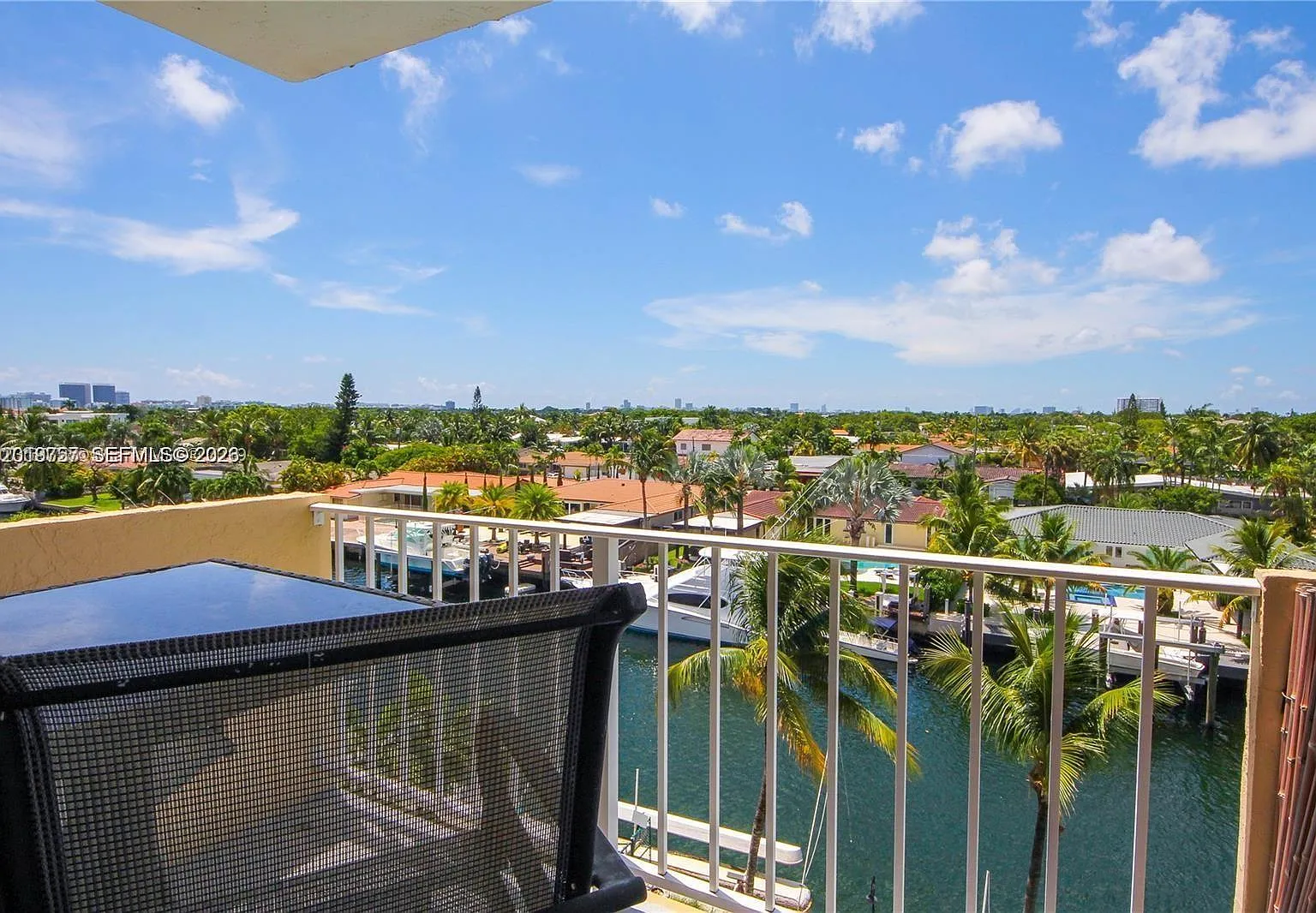 Vecino Del Mar Condo — Photo 3
