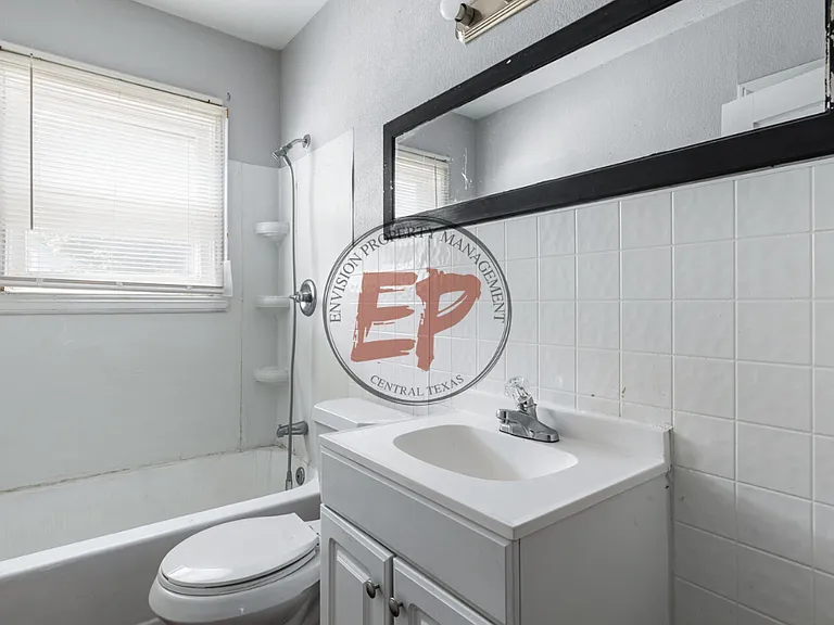 2225 Trice Ave — Photo 9