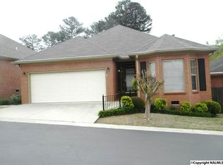 212 Windemere Dr, Rainbow City, AL 35906