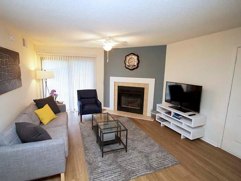 Reserve at Hillcrest — Photo 4