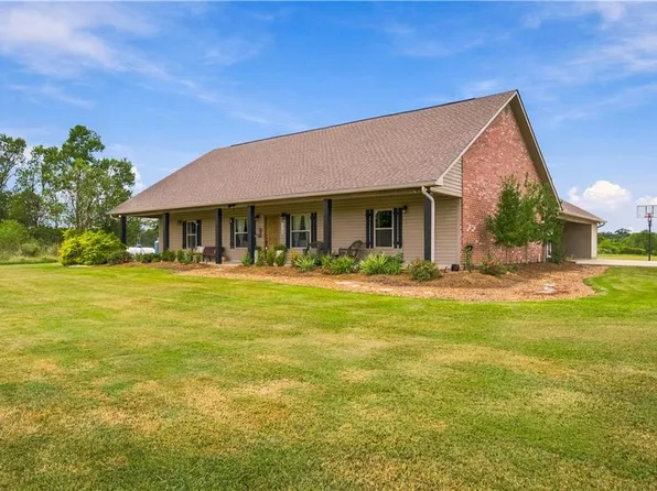 222 Ida Wells Rd, Deville, LA 71328