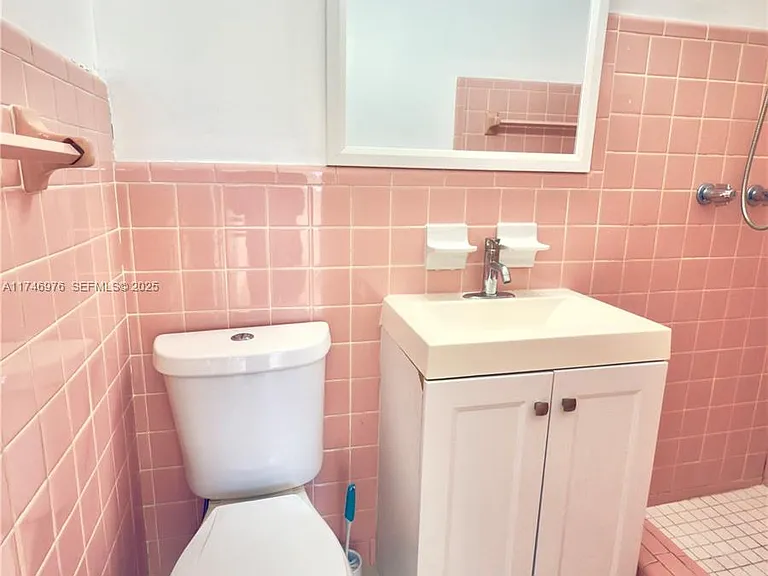 7672 Plantation Blvd — Photo 9
