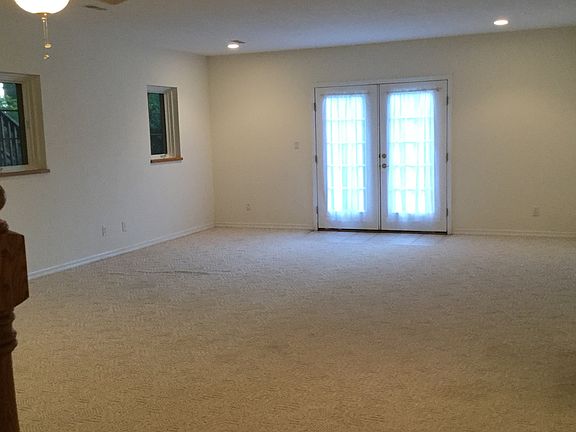 2nd image of 2545 Saddleridge Ln