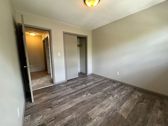 3rd image of 3427 Elm Dr #3411