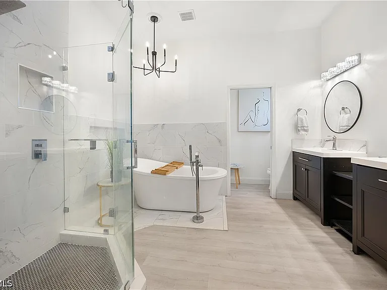 598 Aston Lake Ct — Photo 8
