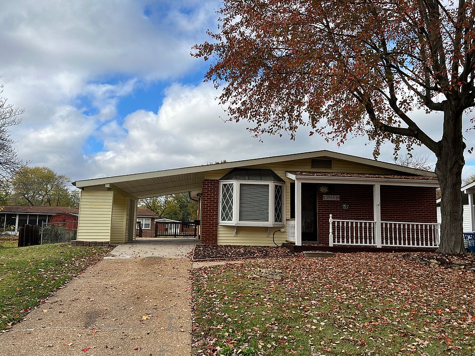 1st image of 1065 Paddock Dr