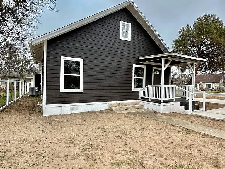 1320 Orient St — Photo 20