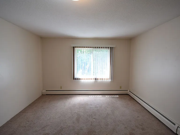 Southwood Flats — Photo 8
