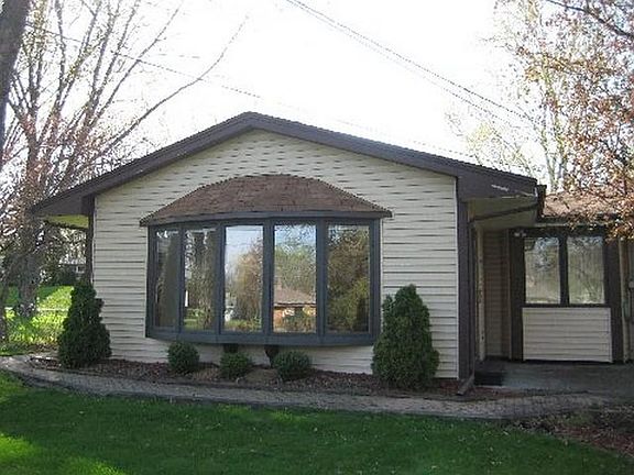 2nd image of 5358 S Menard Dr