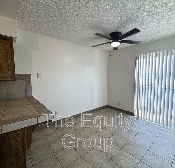 1873 Emma Lee Ln — Photo 8