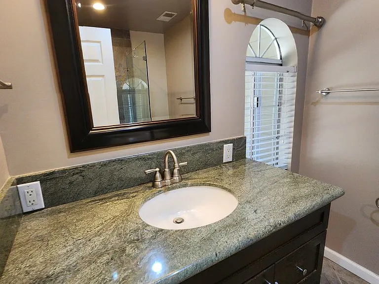 1401 Ralston Ave — Photo 21