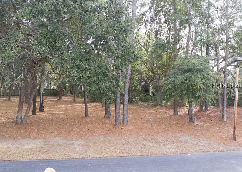1st image of 26 Silver Oak Dr