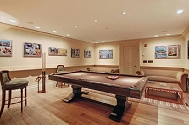 Rented by WIRE International Realty | media 42