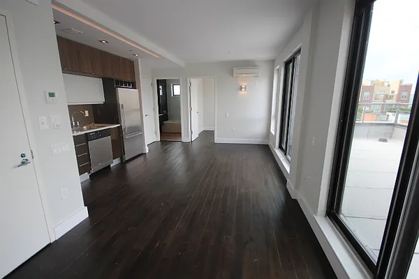 Rented by Nooklyn NYC LLC | media 110