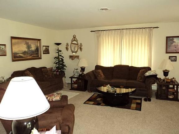 4th image of 3805 W Pettigrew Dr