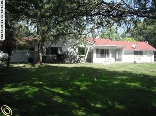 29333 Millbrook Rd, Farmington Hills, MI 48334