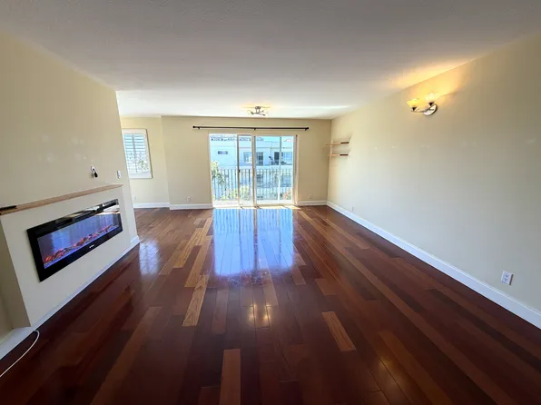 2308 Schader Dr Unit 309, Santa Monica, CA 90404