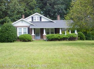 5954 Frye Bridge Rd, Clemmons, NC 27012