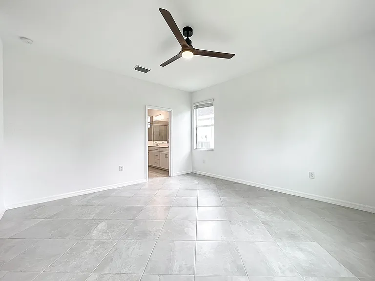 19120 Bordeaux Ct — Photo 16