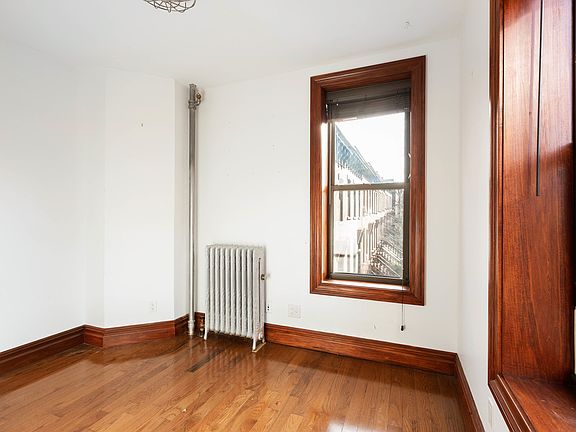 5th image of 339 5th Ave #3R