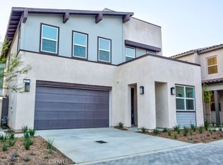 15812 Caterpillar Dr, Fontana, CA 92336
