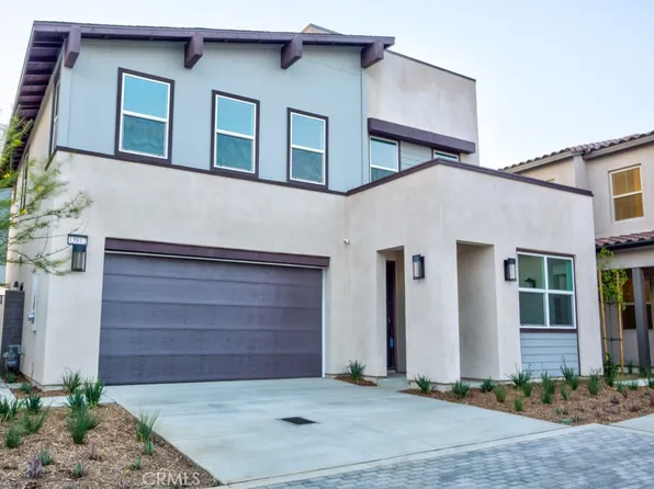 15812 Caterpillar Dr, Fontana, CA 92336