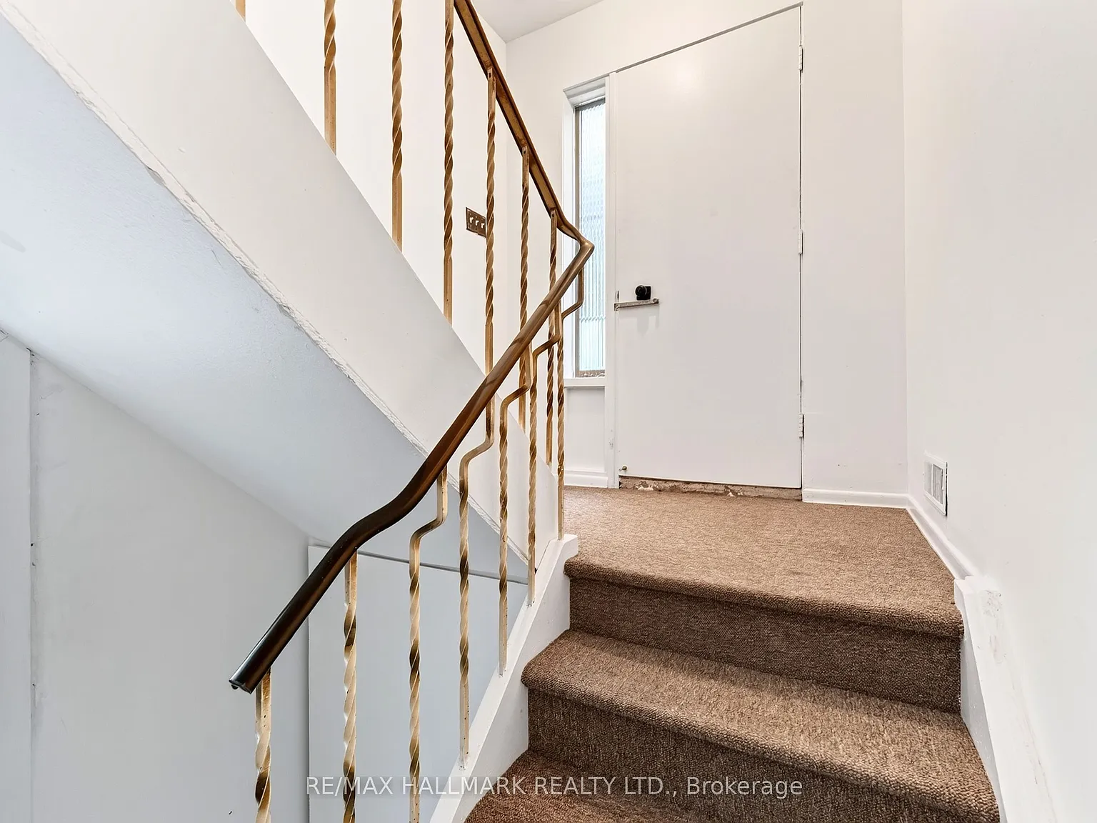 Studio, $1,500 — Photo 2