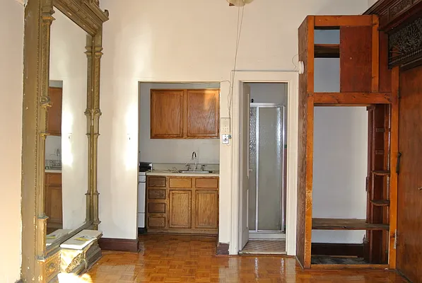 Rented by Farran & Associates | media 26